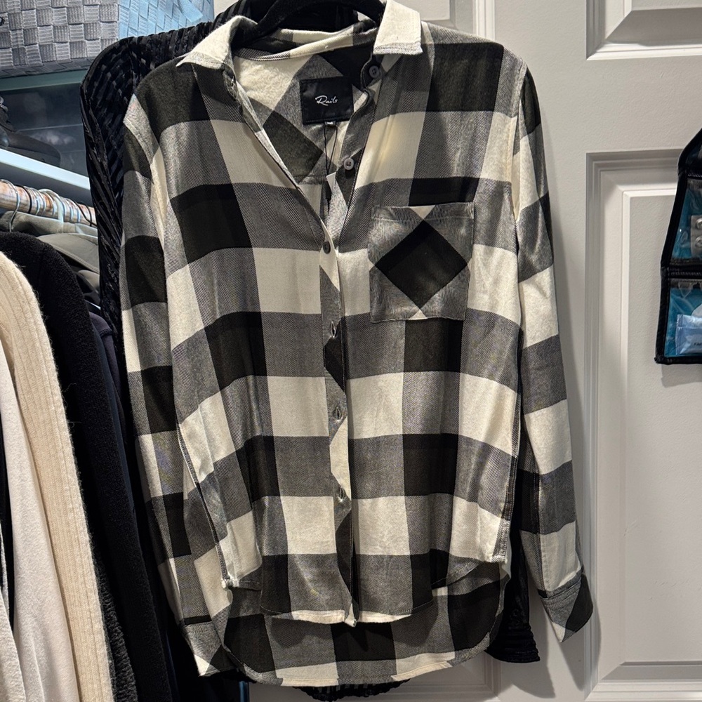 NWT rails xxs Black and White woman's Shirt